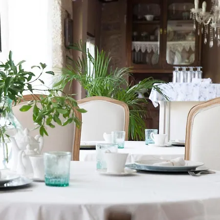 Priorato San Martin 乡村民宿 *