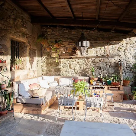 Priorato San Martin * Amés