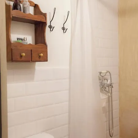 Priorato San Martin * Amés